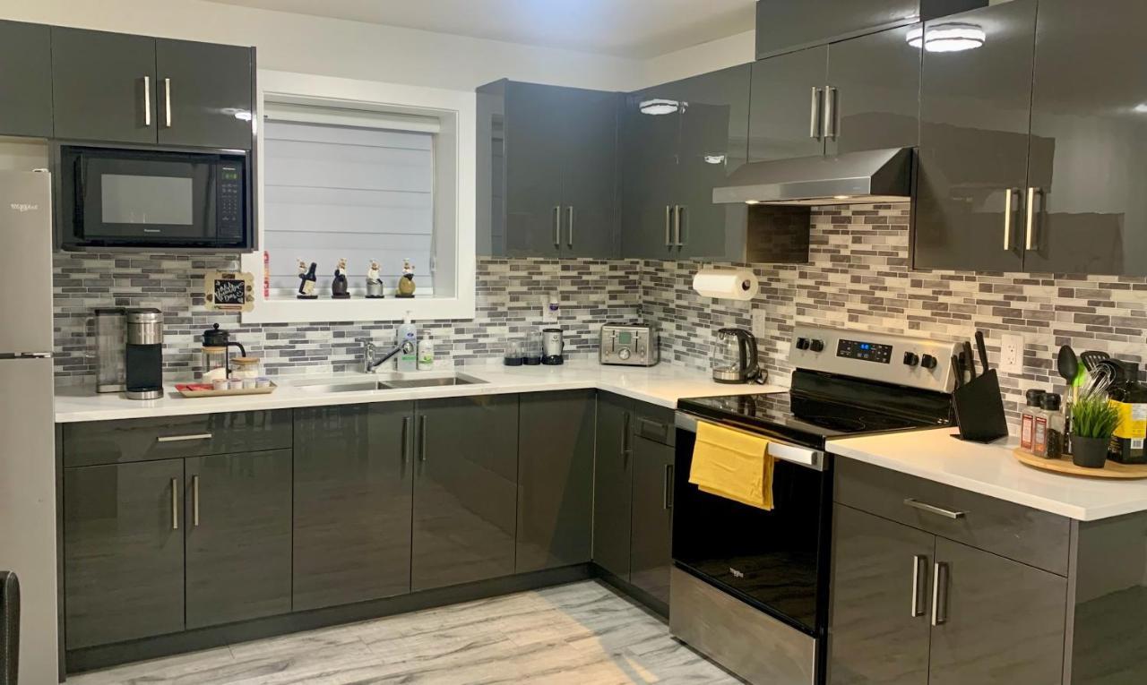 Luxurious & Stylish Two Bedroom Suite, Full Kitchen, Close To Vancouver Delta Luaran gambar